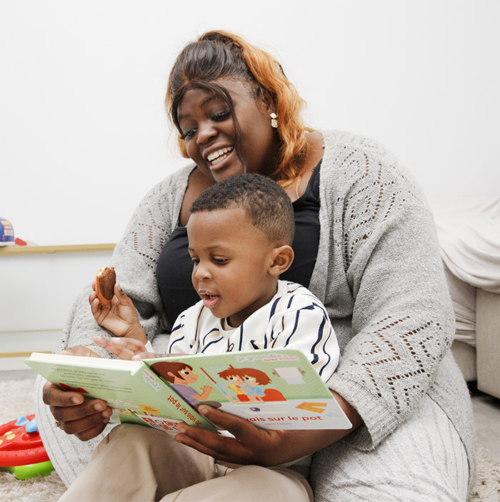 femmes enfant livre